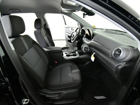 New 2026 Chevrolet Blazer LT image 22