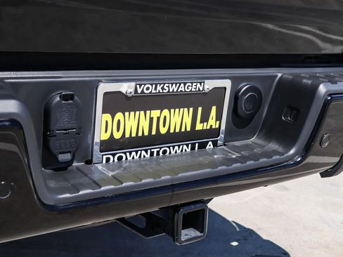 Used 2021 Chevrolet Colorado Z71 w/ Safety Package RWD image 29