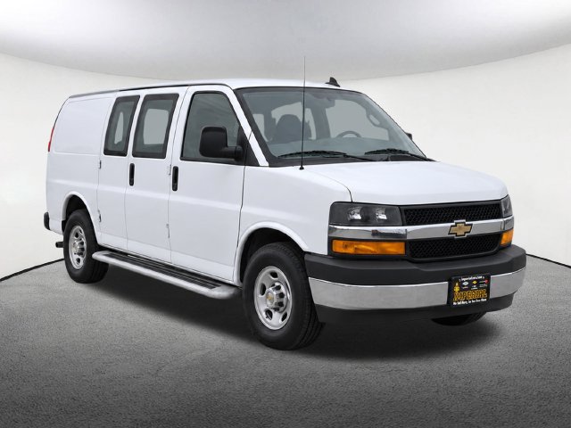Used 2025 Chevrolet Express 2500 w/ Driver Convenience Package RWD image 2