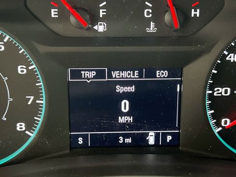 Used 2024 Chevrolet Equinox LS image 12