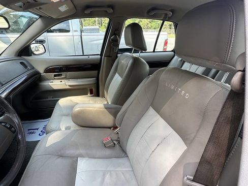 Used 2004 Mercury Grand Marquis LS RWD image 10