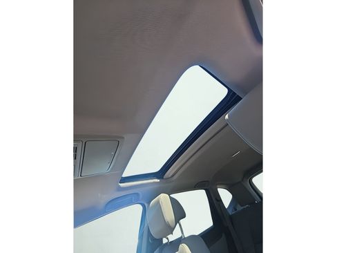 Used 2017 Honda CR-V EX-L image 10