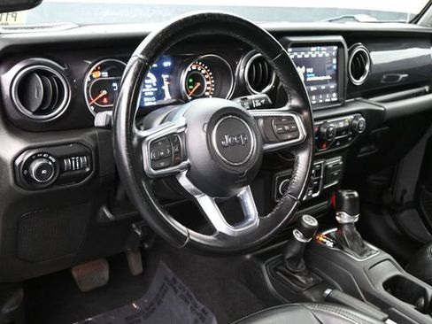 Used 2021 Jeep Wrangler Unlimited Sahara AWD/4WD image 7