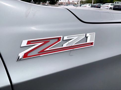 Used 2025 Chevrolet Tahoe Z71 AWD/4WD image 10