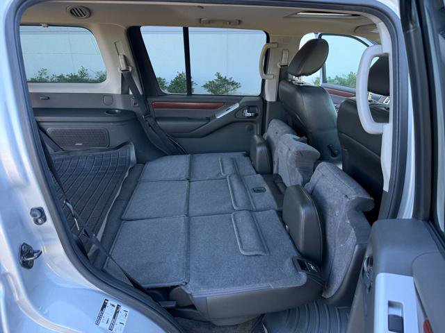 Used 2012 Nissan Pathfinder LE AWD/4WD image 25
