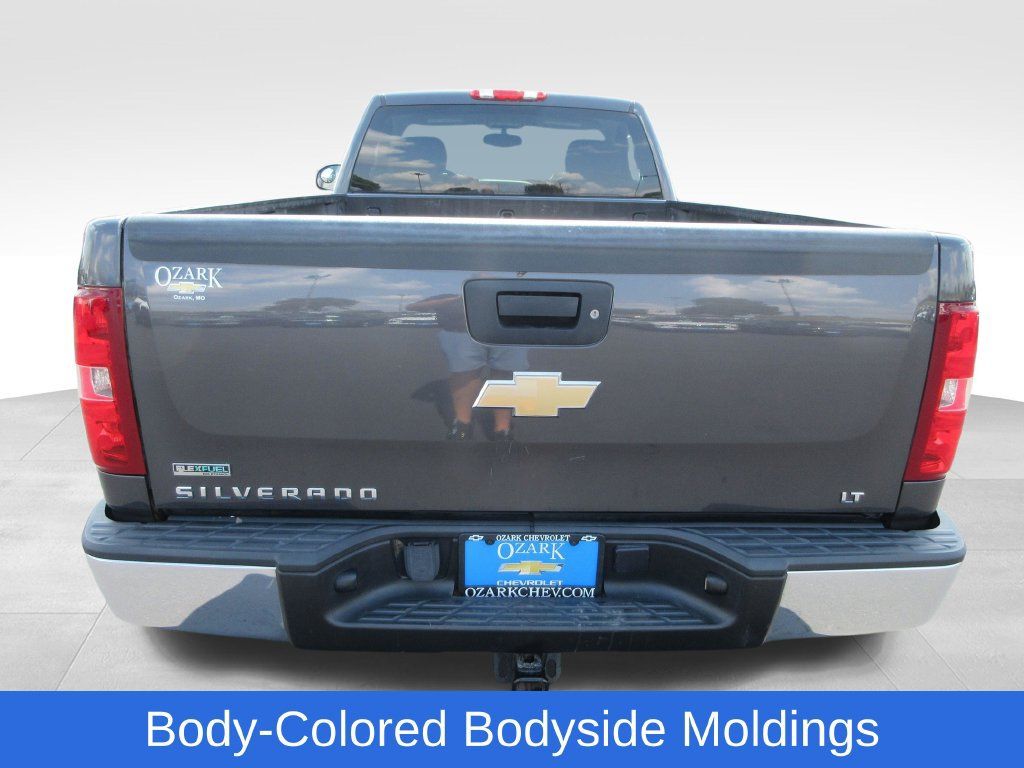 Used 2011 Chevrolet Silverado 1500 LT w/ Interior Plus Package AWD/4WD image 4