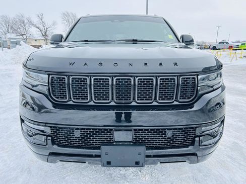 Used 2025 Jeep Wagoneer Series II image 36