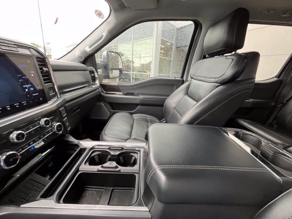 Used 2024 Ford F350 Lariat w/ Lariat Ultimate Package AWD/4WD image 21