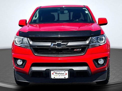 Used 2020 Chevrolet Colorado Z71 AWD/4WD image 3