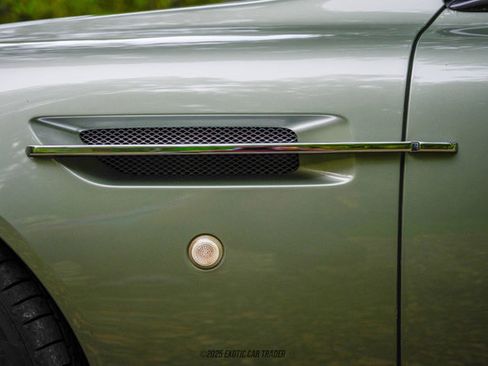 Used 2006 Aston Martin DB9 Volante RWD image 75