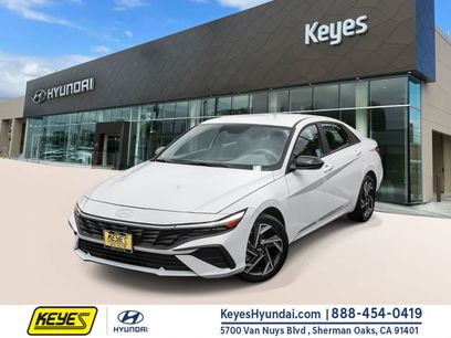 Certified 2025 Hyundai Elantra SEL