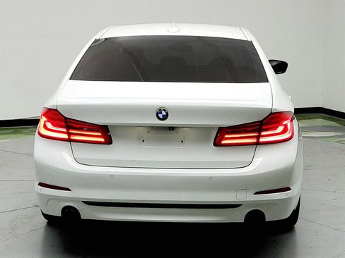 Used 2017 BMW 530i xDrive image 6