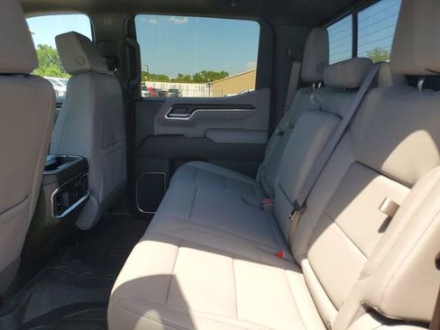 New 2026 GMC Sierra 1500 SLT w/ SLT Premium Plus Package AWD/4WD image 13