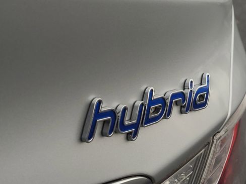 Used 2013 Hyundai Sonata Hybrid image 30