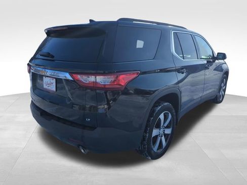 Used 2021 Chevrolet Traverse LT w/ LT Premium Package image 5