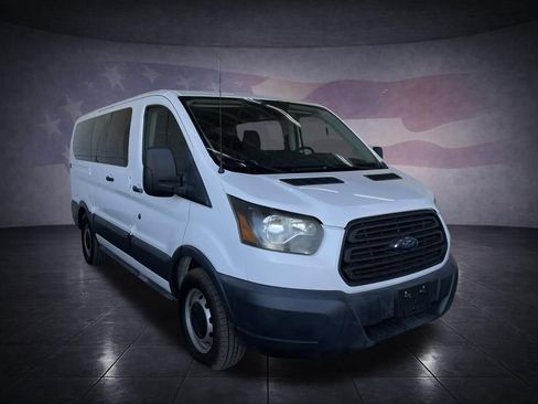 Used 2017 Ford Transit 150 XL image 6