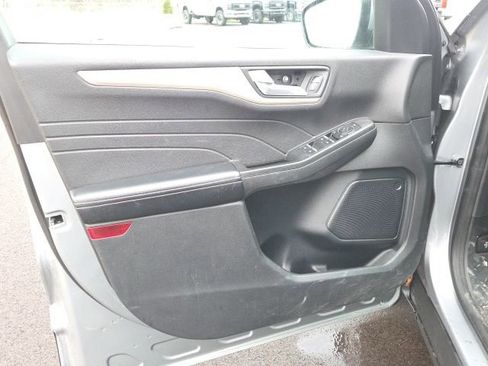 Certified 2021 Ford Escape SE w/ Convenience Package image 27