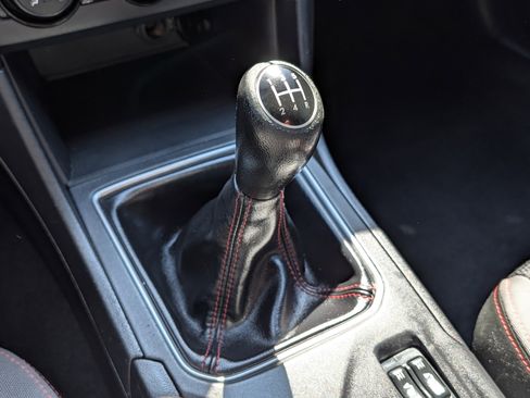 Used 2017 Subaru Impreza 2.0i Sport w/ Popular Package #3 AWD/4WD image 24