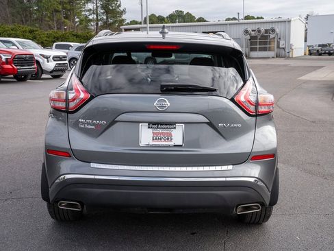 Used 2018 Nissan Murano SV image 4