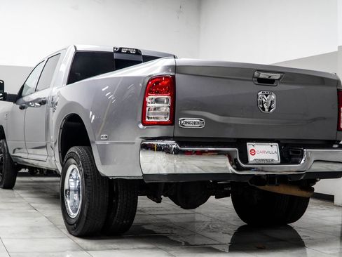 Used 2024 RAM 3500 Tradesman w/ Chrome Appearance Group AWD/4WD image 11