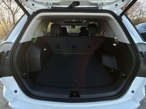 New 2026 GMC Terrain Denali w/ LPO, Floor Liner Package image 22