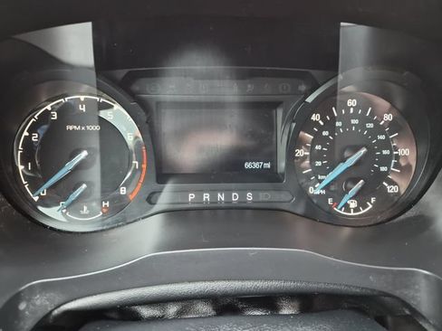 Used 2019 Ford Ranger XLT w/ Equipment Group 302A Luxury AWD/4WD image 14
