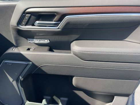 New 2026 GMC Sierra 1500 Denali AWD/4WD image 28