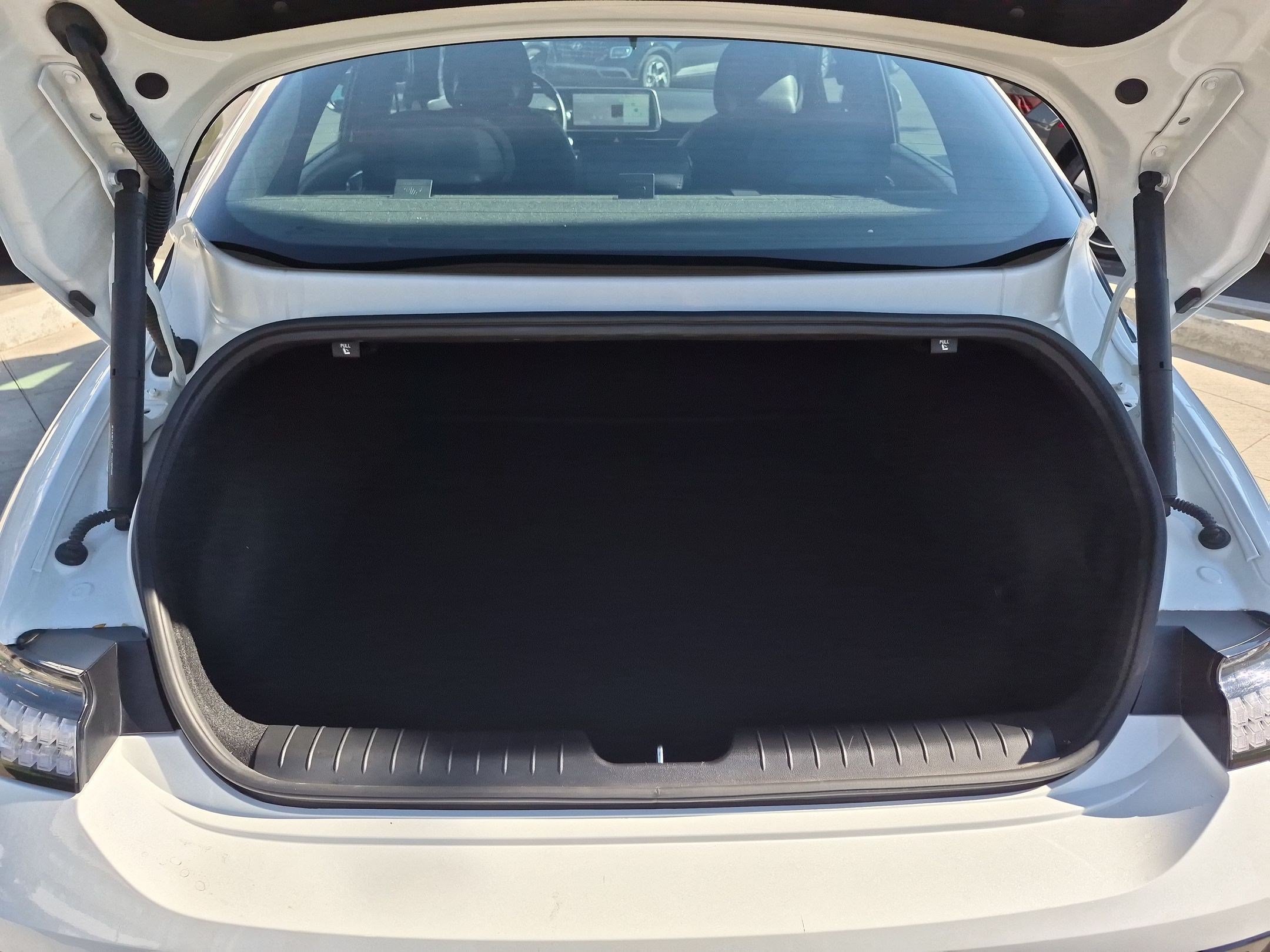 Certified 2023 Hyundai Ioniq 6 SEL AWD/4WD image 29