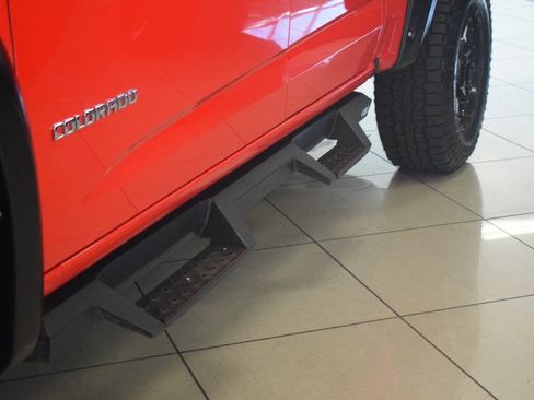 Used 2019 Chevrolet Colorado Z71 image 17