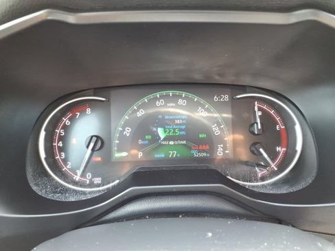 Certified 2024 Toyota RAV4 XLE FWD image 17
