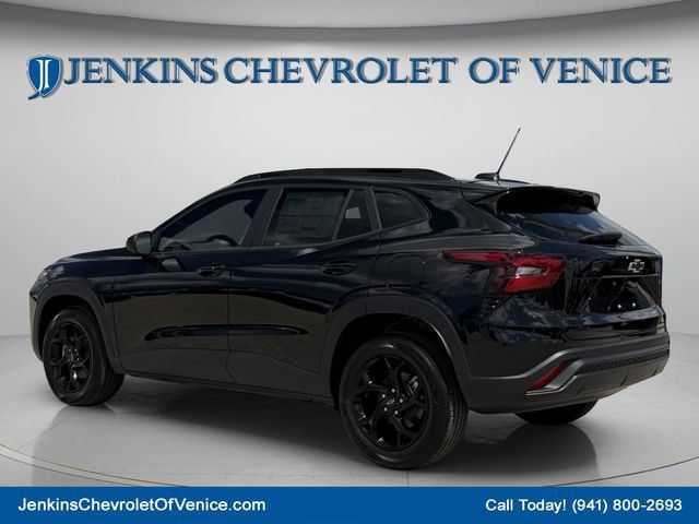 New 2026 Chevrolet Trax LT w/ Sunroof Package FWD image 7