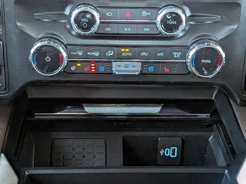 Certified 2025 Ford F450 King Ranch w/ Chrome Package image 26