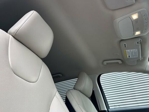 Certified 2022 Ford Edge Titanium w/ Equipment Group 301A image 14