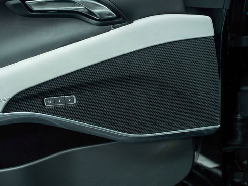 New 2025 Lotus Emira image 18