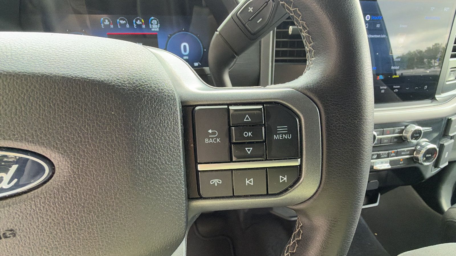 Used 2025 Ford F150 XLT w/ Equipment Group 301A Standard AWD/4WD image 27