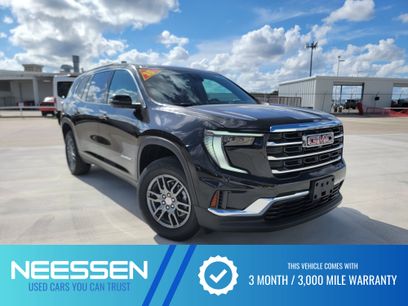 Used 2025 GMC Acadia Elevation