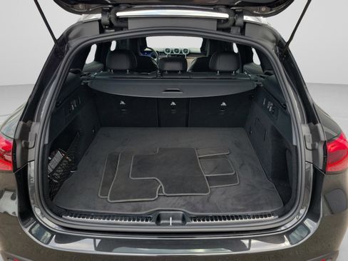 Certified 2026 Mercedes-Benz GLC 300 4MATIC image 5