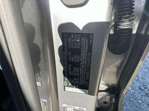 New 2025 Genesis Electrified GV70 Advanced w/ Prestige Package image 17