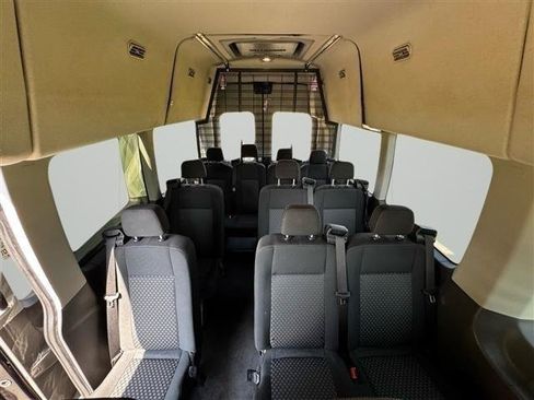 Used 2022 Ford Transit 350 XL AWD/4WD image 19