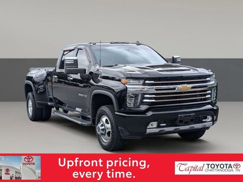 Used 2020 Chevrolet Silverado 3500 High Country image 2