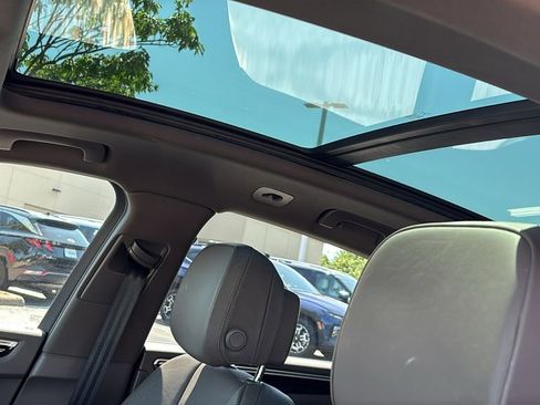 Used 2018 Porsche Macan S AWD/4WD image 23