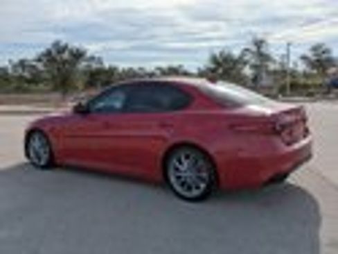 Used 2022 Alfa Romeo Giulia Sprint image 29