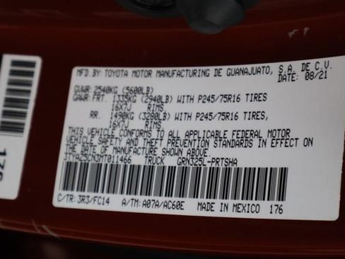 Used 2021 Toyota Tacoma SR5 RWD image 29