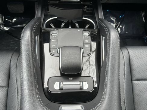 Used 2022 Mercedes-Benz GLS 450 4MATIC image 28