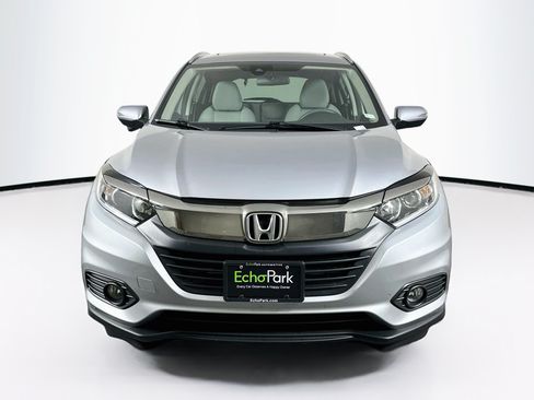 Used 2022 Honda HR-V EX image 2