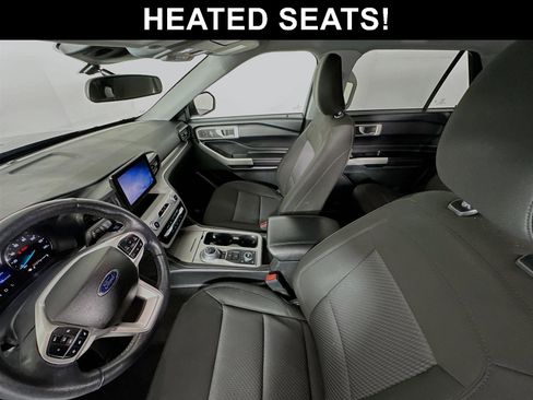Used 2023 Ford Explorer XLT image 11