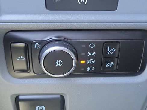 Used 2025 Ford F150 XLT w/ Equipment Group 301A Standard AWD/4WD image 18