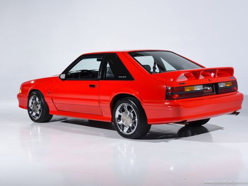 Used 1993 Ford Mustang Cobra image 4