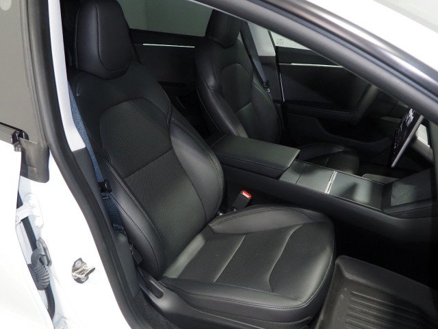 Used 2024 Tesla Model 3 Long Range AWD/4WD image 2