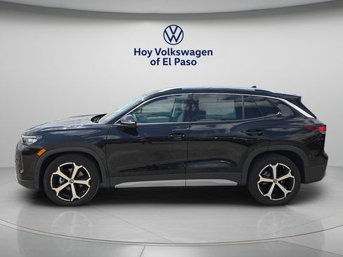 New 2026 Volkswagen Tiguan SE FWD image 5